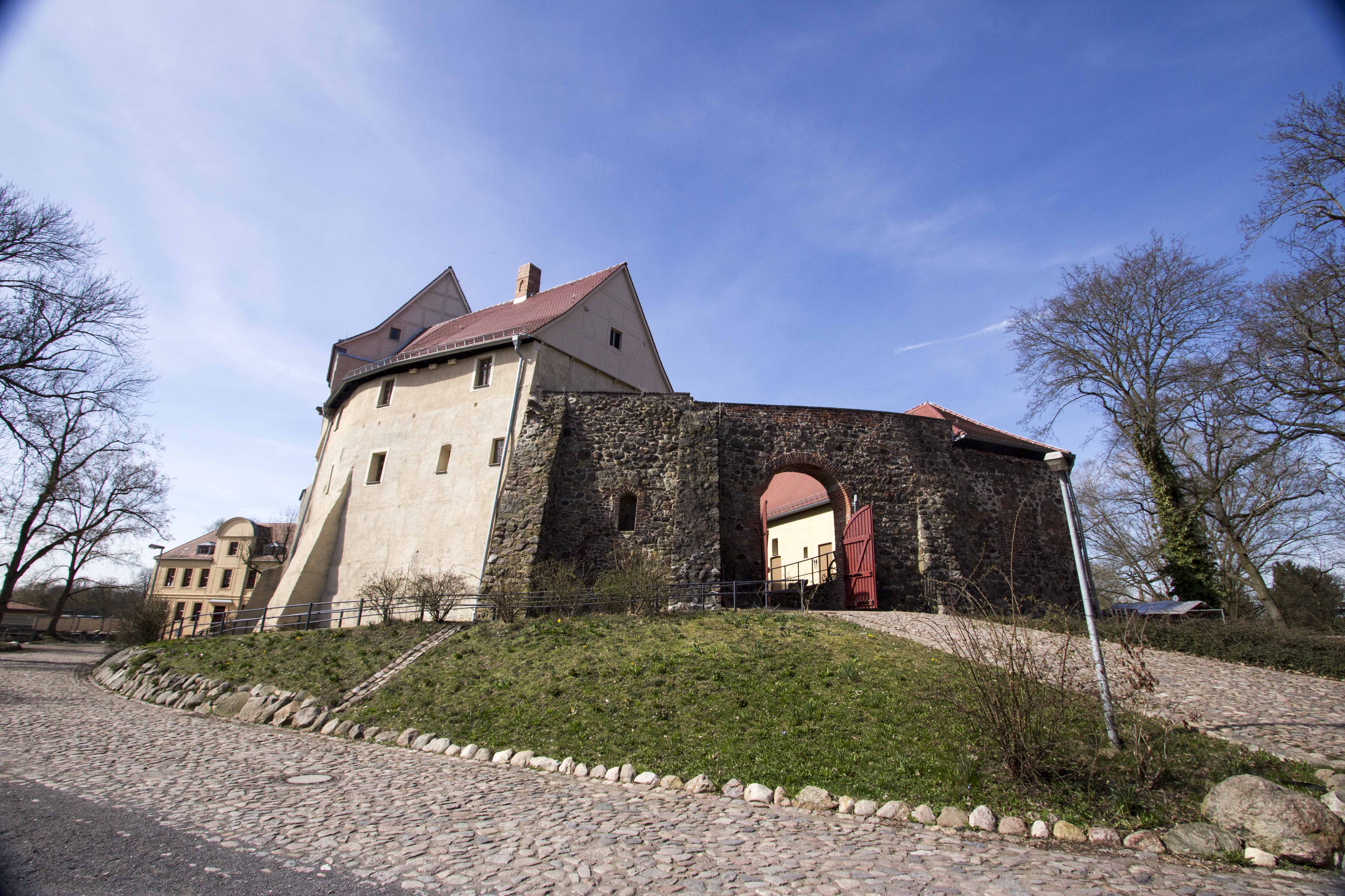Wasserburg Burg Roßlau